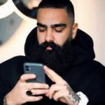دانلود ریمیکس علی میر به نام باز آخر شب تو سینم پر غمه