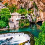 دانلود آهنگ جدید عاشقانه “اسممو تکرار کردی”