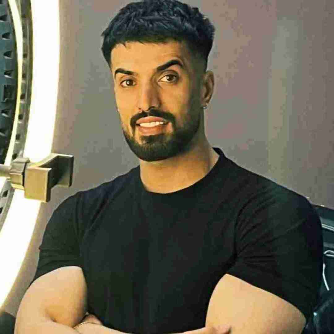 علی رستمیان ماه من