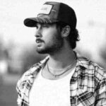 دانلود آهنگ کیسان به نام تو هنوزم میشی دلتنگه من اما بس غرور داری دانلود آهنگ کیسان به نام تو هنوزم میشی دلتنگه من اما بس غرور داری